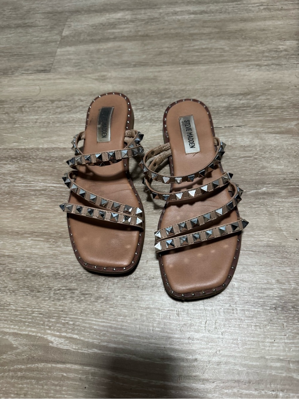 Steve Madden Tan Studded Slide Sandals 6.5